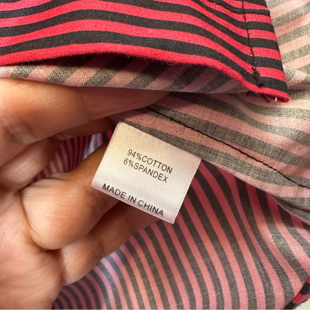 ST. JOHN SPORT Black & Red Stripe Button Down Long Sleeve Top Size 2 - Picture 11 of 13